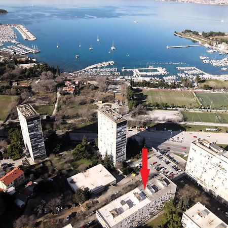 Apartments Niro Split Exterior photo